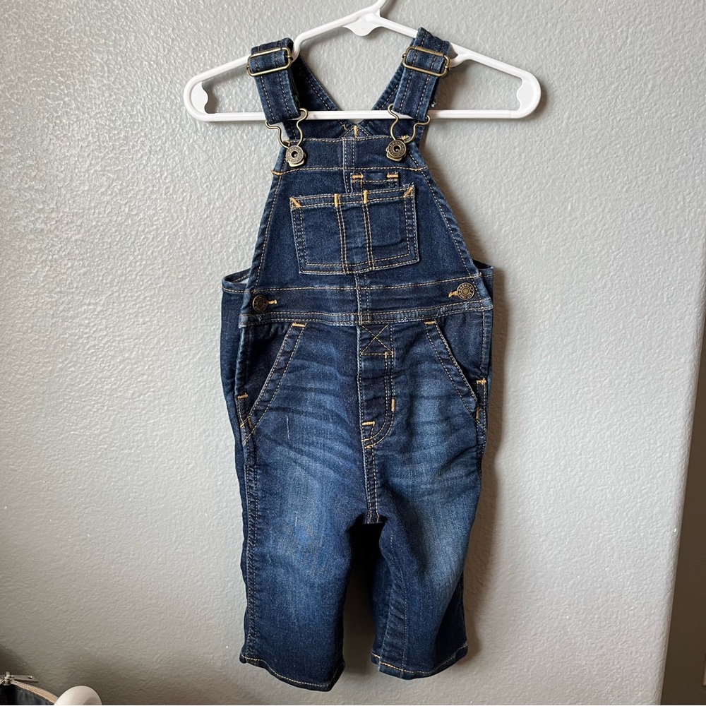 BabyGap Overalls - 3-6m